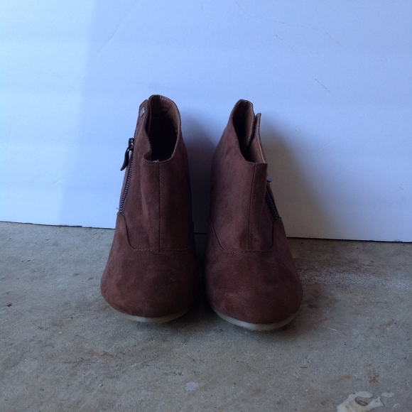 Chestnut Brown Seude Wedge Booties - Picture 2 of 7
